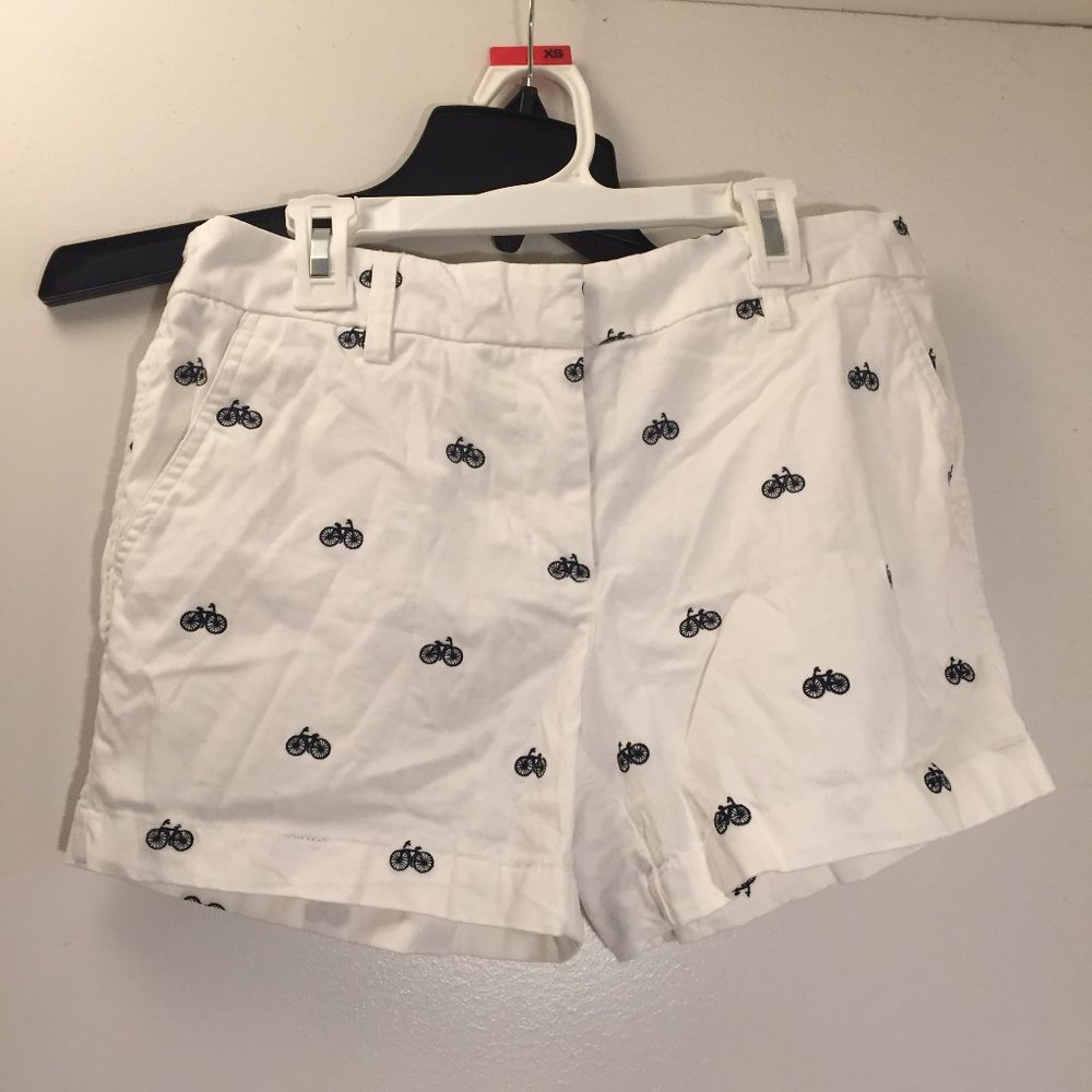 Women Cambridge bicycle print white shorts